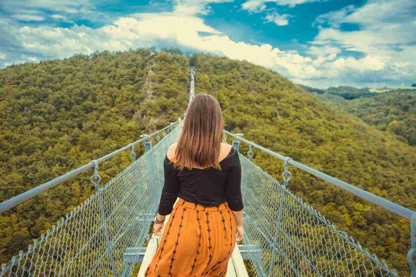 台州整形医院，浙江一男子整容后控诉妍度整形院长